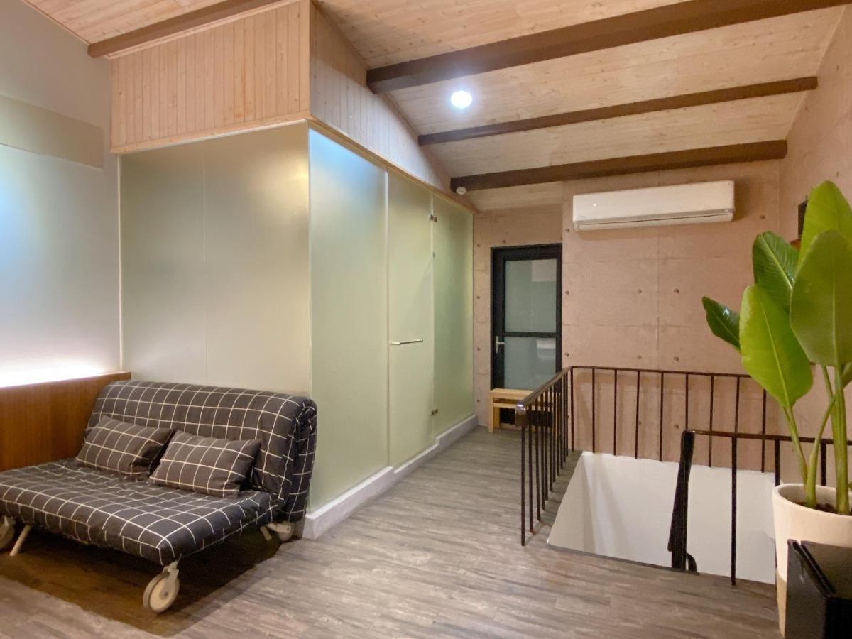 辣虎邸家 Love Here Tainan Exterior foto