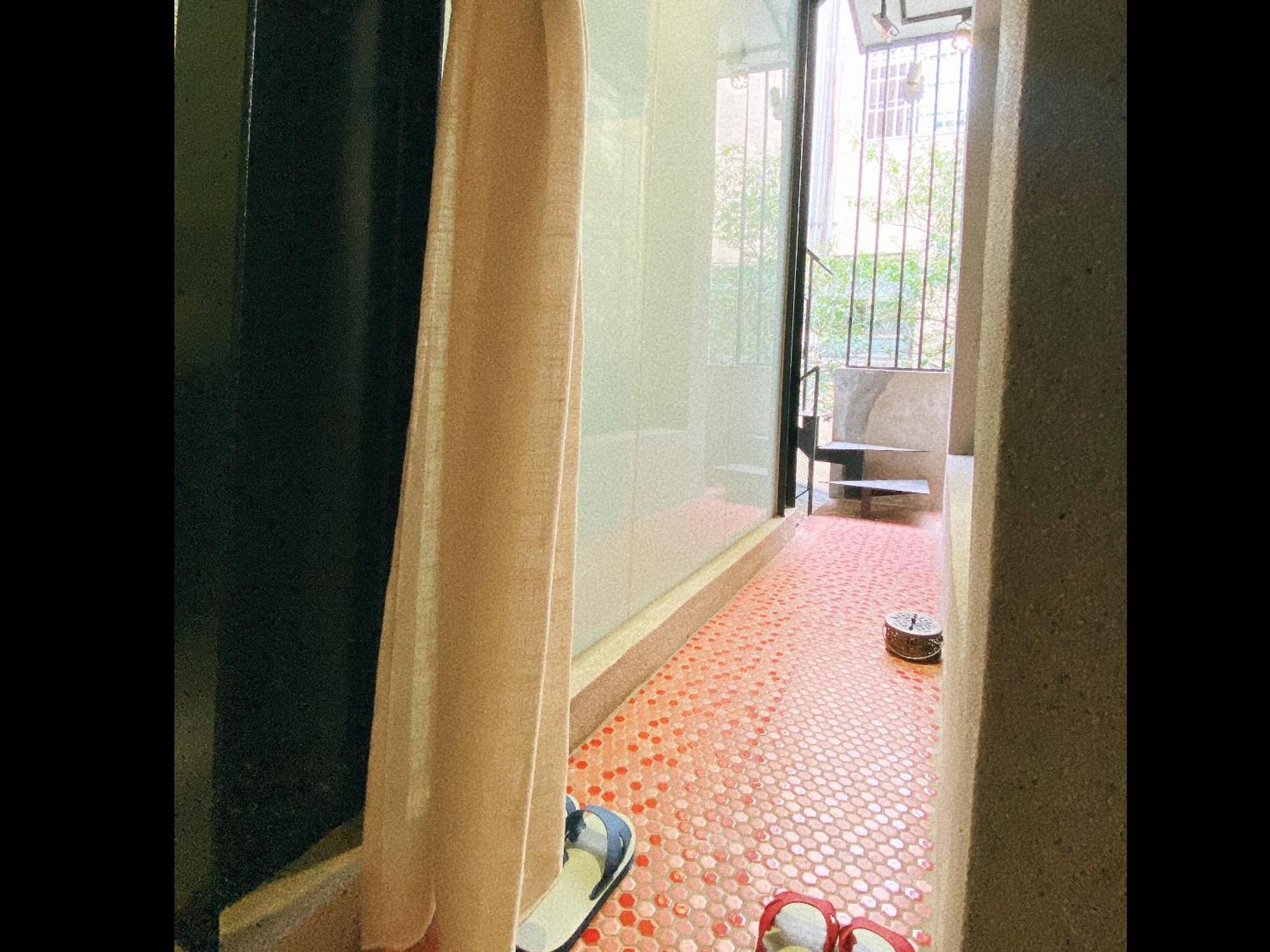 辣虎邸家 Love Here Tainan Exterior foto