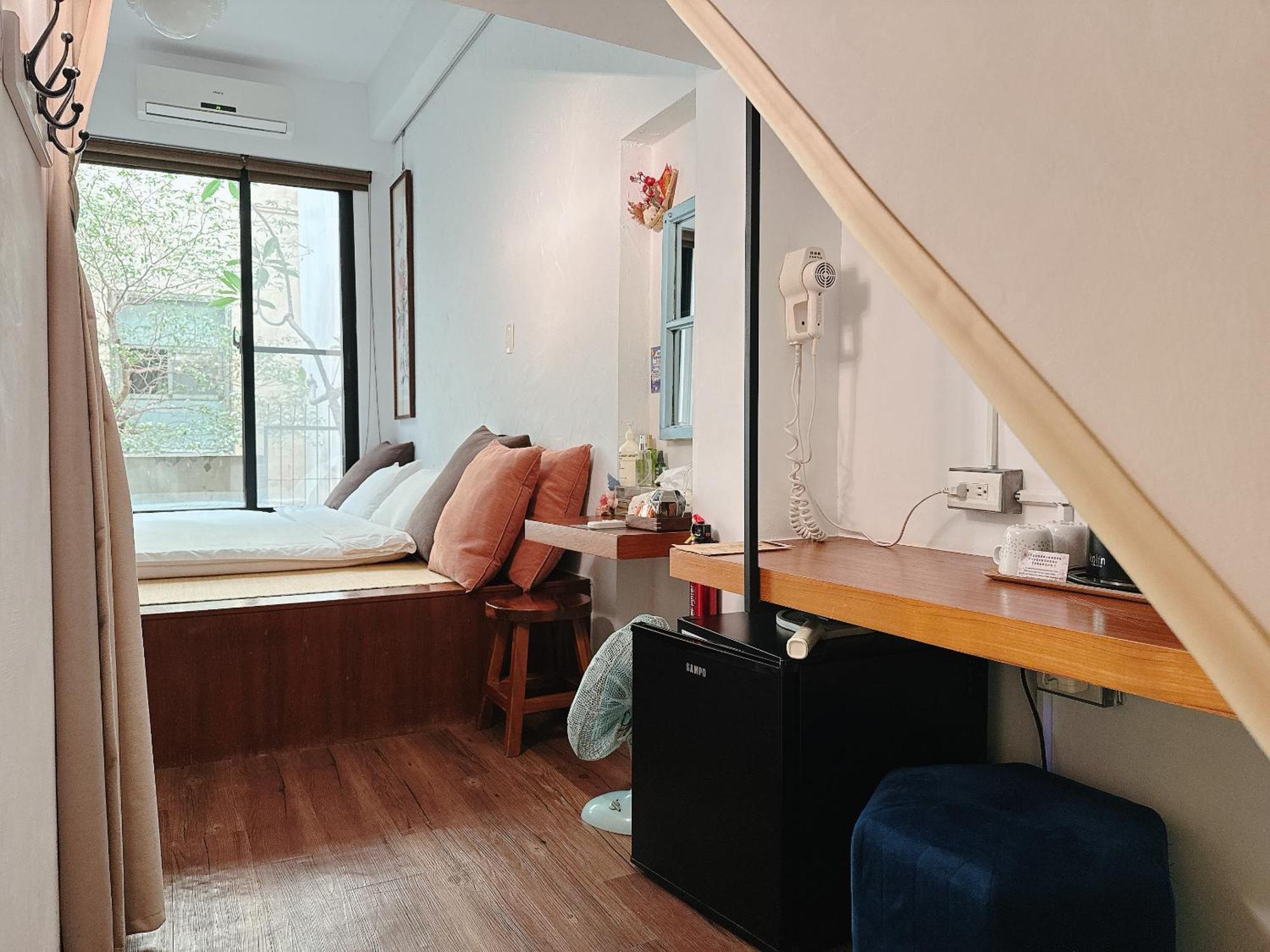 辣虎邸家 Love Here Tainan Exterior foto