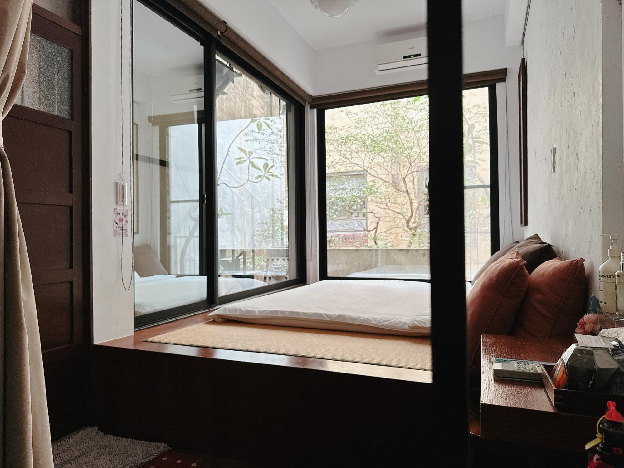 辣虎邸家 Love Here Tainan Exterior foto